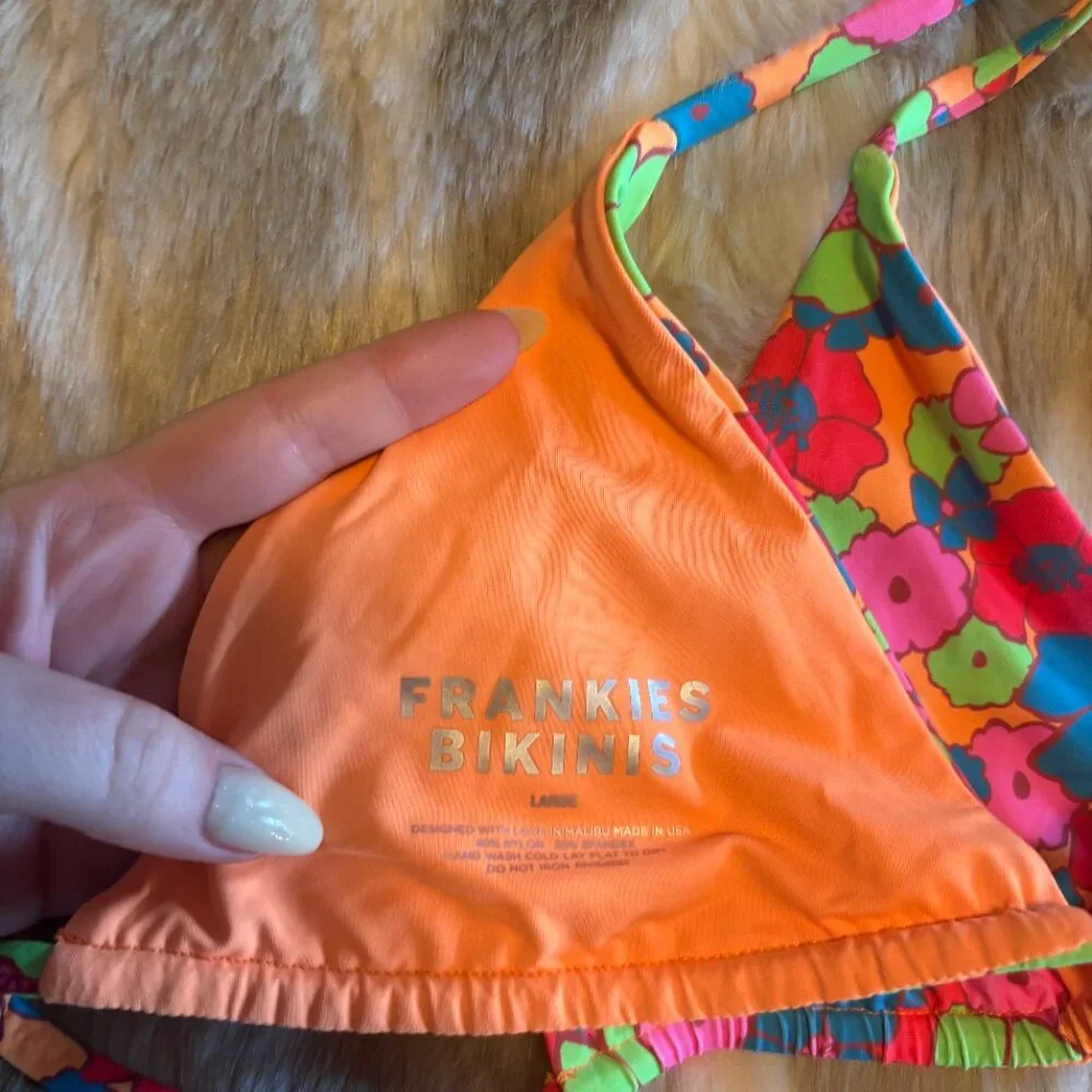 Frankies Bikinis Nick String Bikini Top in Groovy, Large - Picture 4 of 4